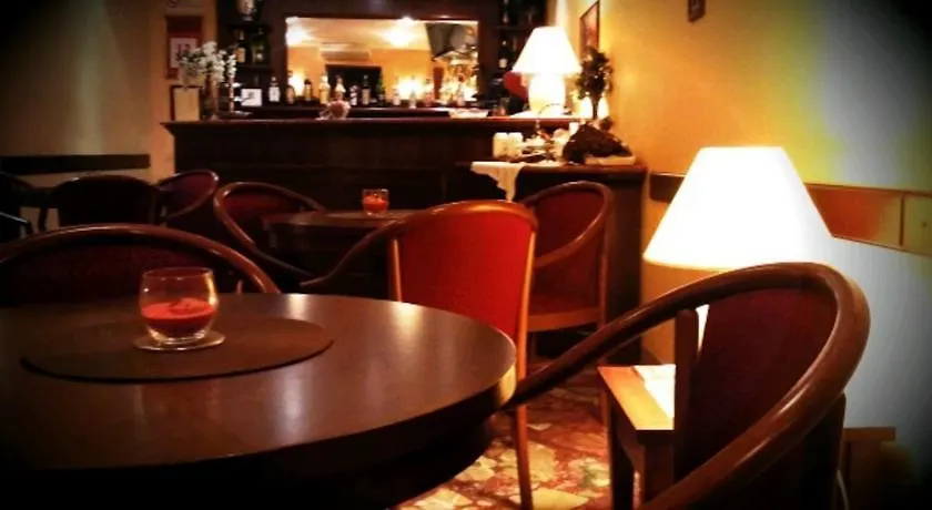 Hotel Posta Palermo 3*,  Italy