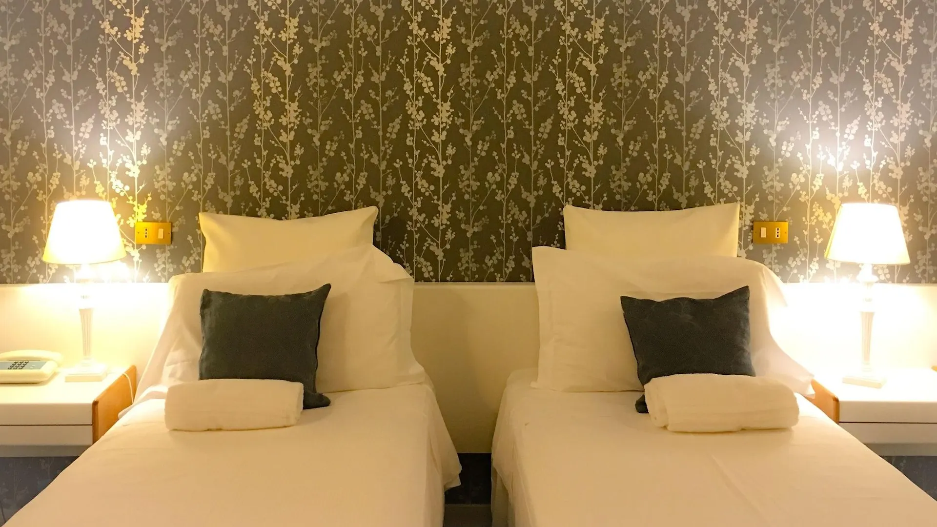 ***  Hotel Posta Palermo Italy