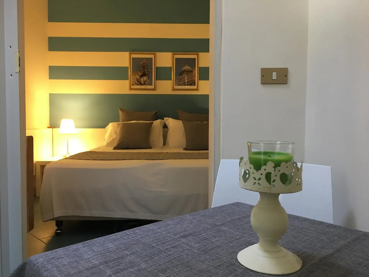Hotel Posta Palermo 3*,  Italy