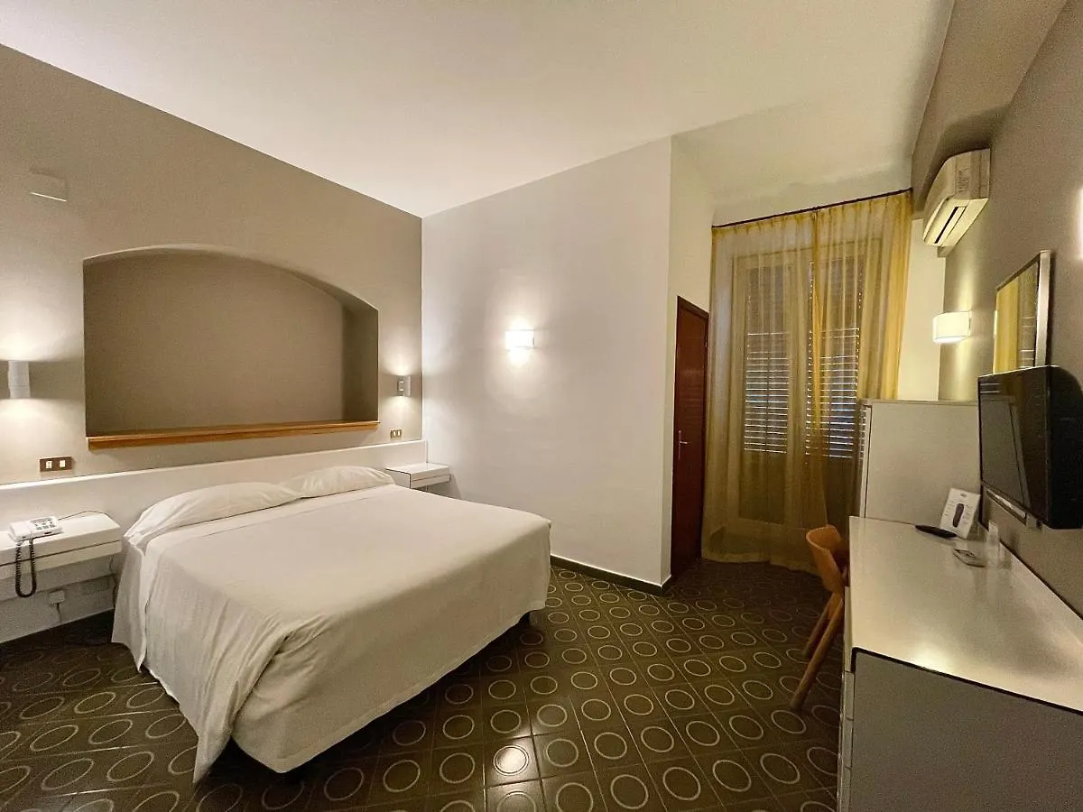 Hotel Posta باليرمو