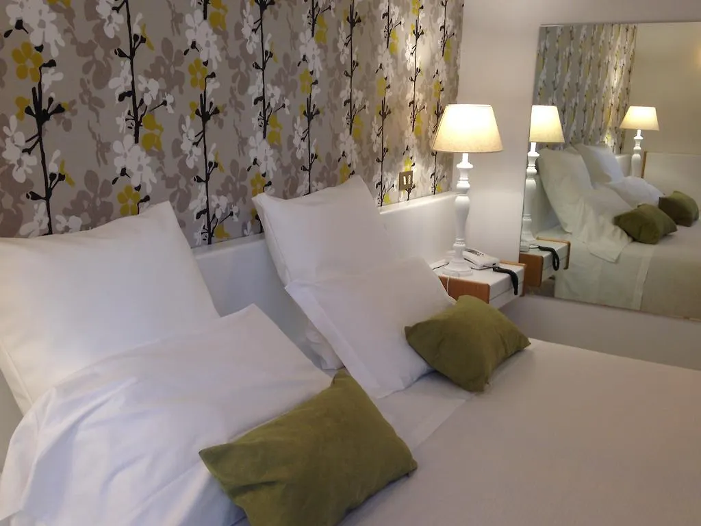 Hotel Posta Palermo 3*,