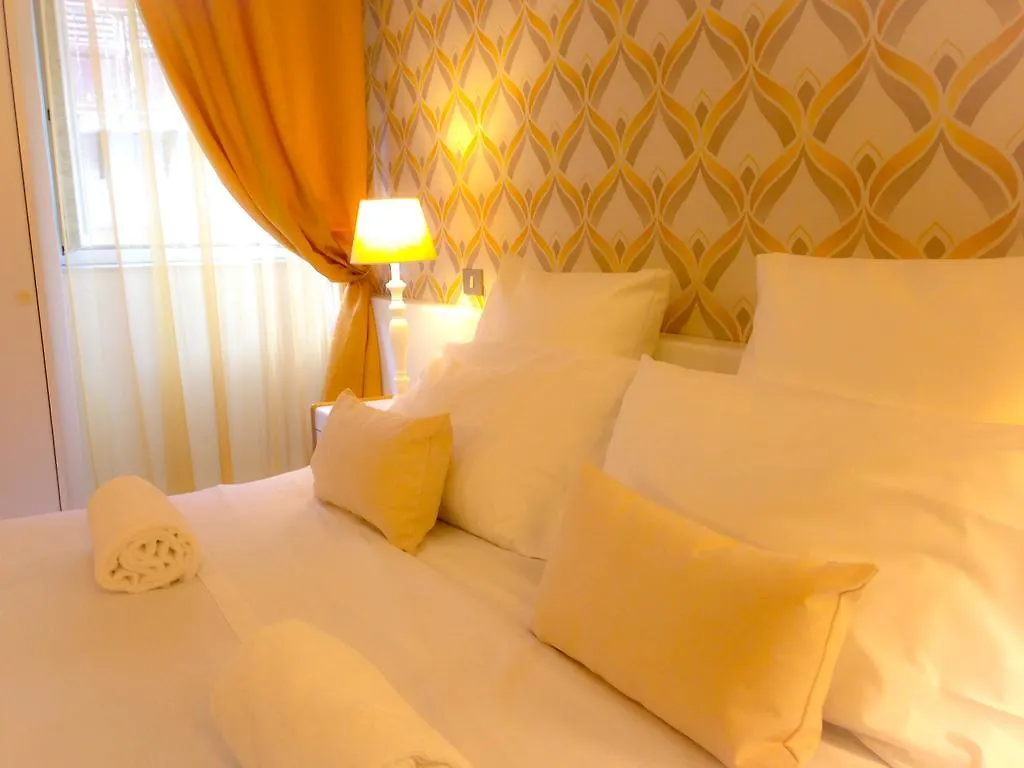 ***  Hotel Posta Palermo Italia