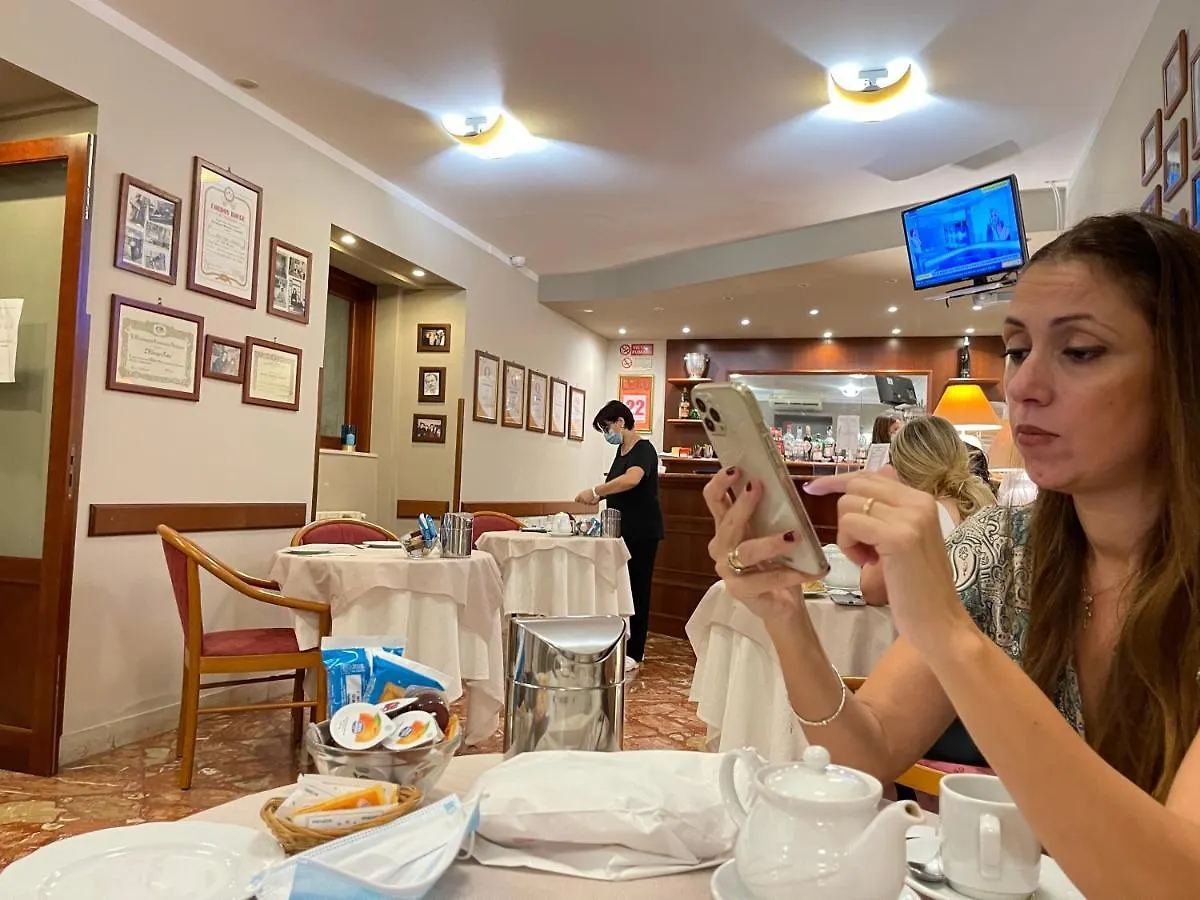 ***  Hotel Posta Palermo Italy